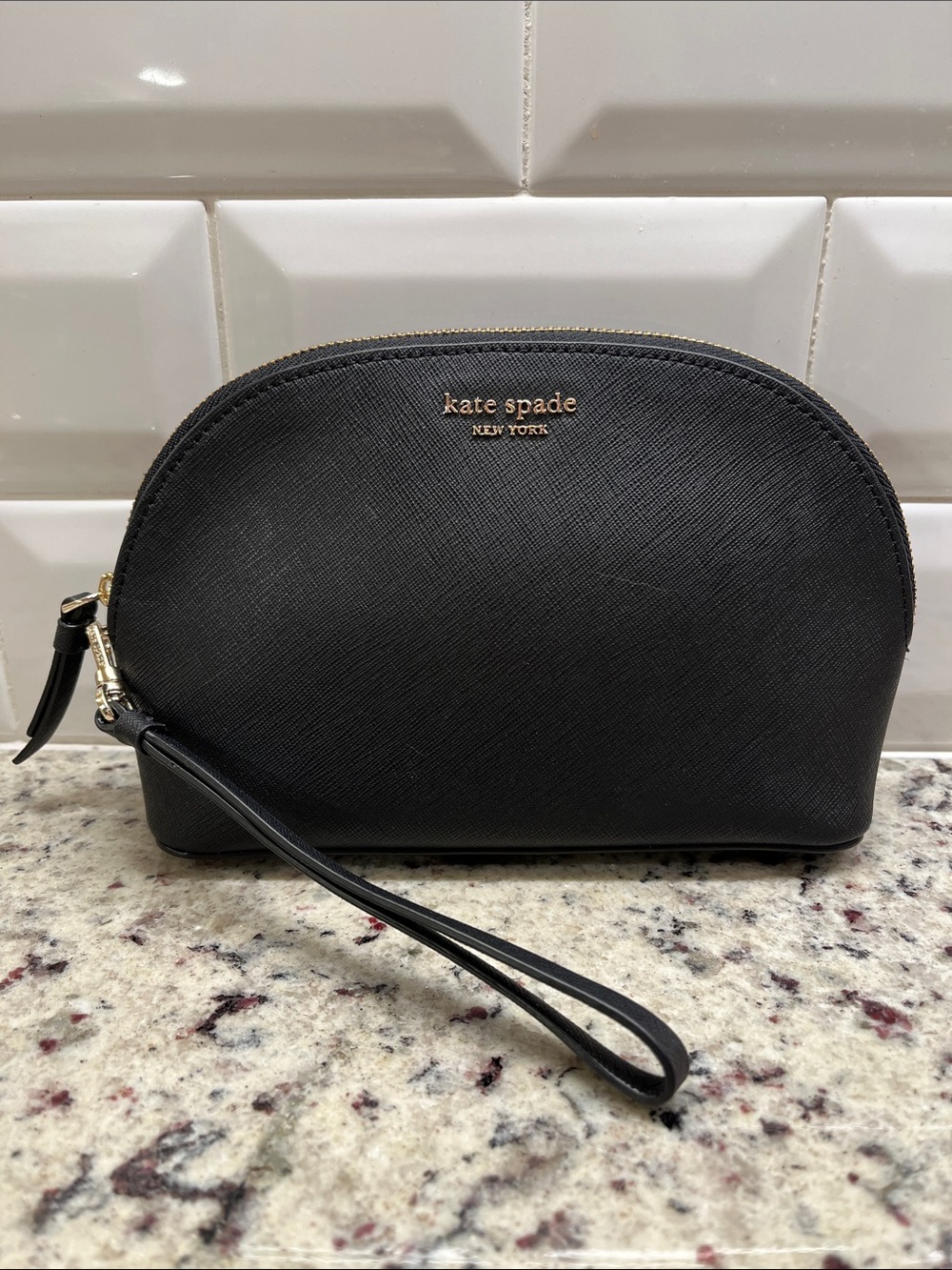 Kate Spade Cameron Medium Domed  Cosmetic Case/Wristlet NWT